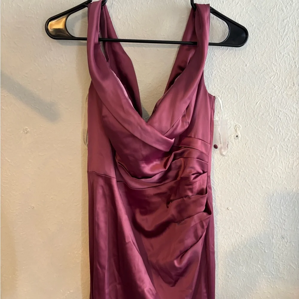Elegant‎ Strapless Burgundy Evening Gown